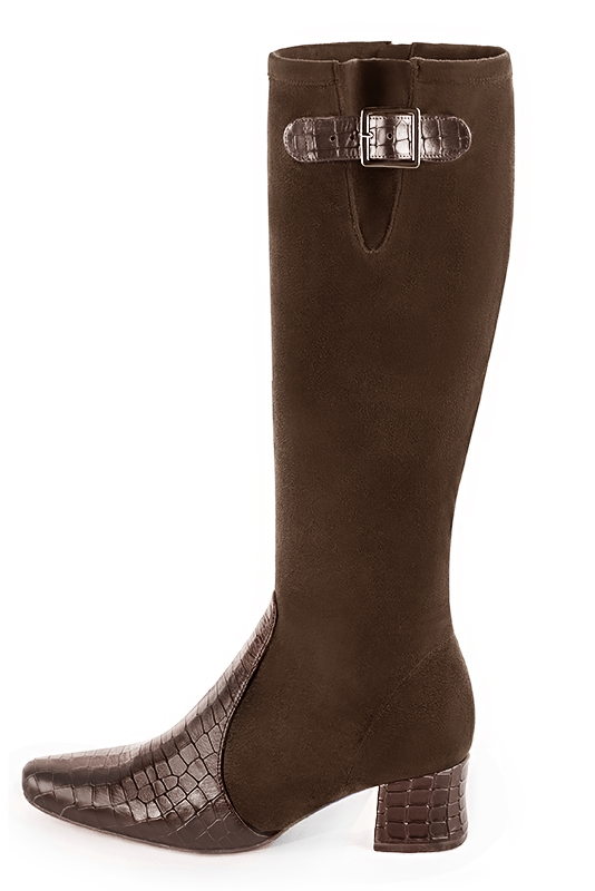 Dark brown women's knee-high boots with buckles. Round toe. Low flare heels. Made to measure. Profile view - Florence KOOIJMAN